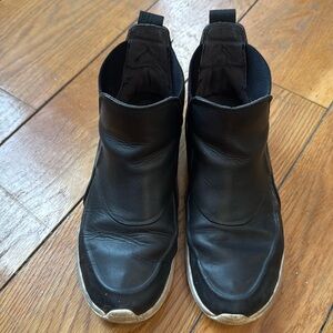 Nike Air Max Thea mid